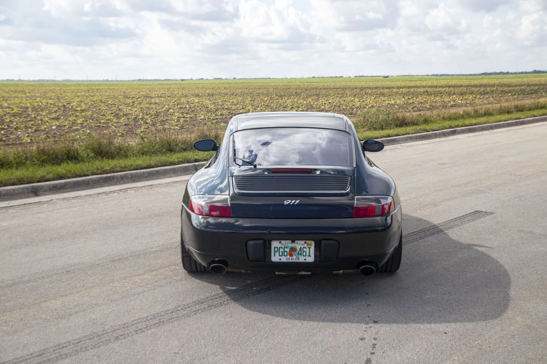 2000 Porsche 996 Carrera - Image 11 of 31