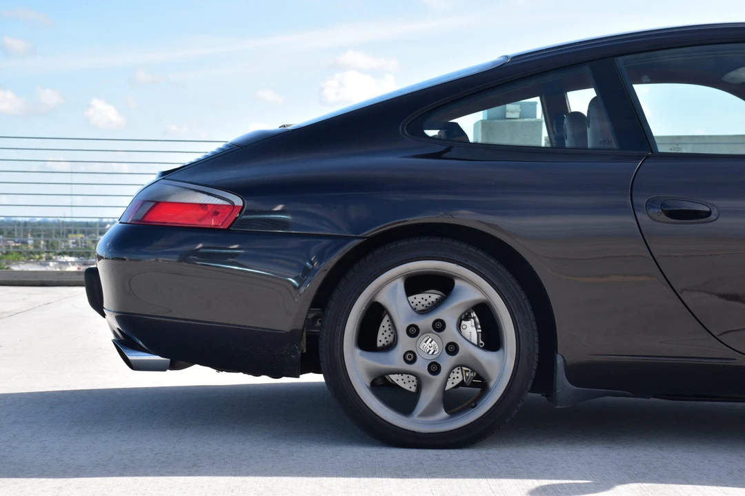2000 Porsche 996 Carrera - Image 29 of 31