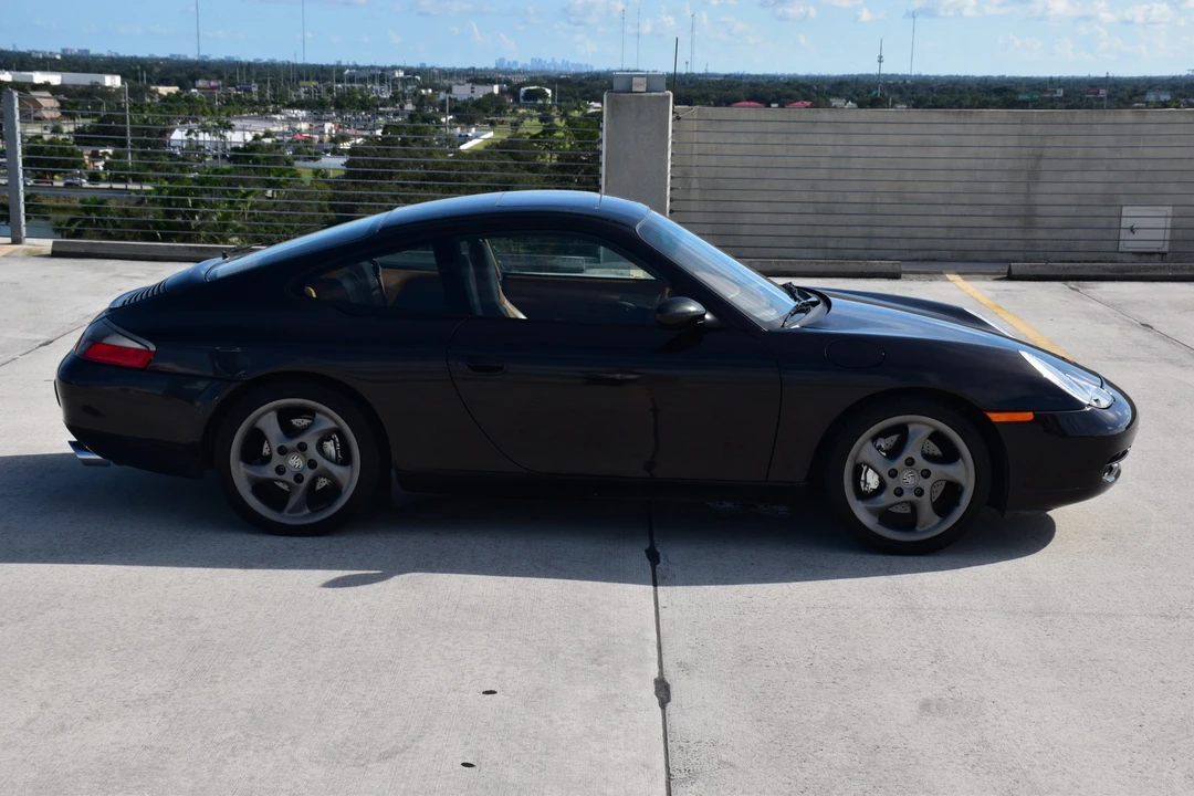 2000 Porsche 996 Carrera - Image 13 of 31