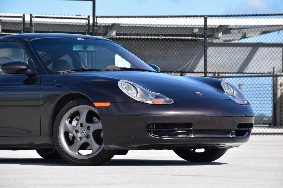 2000 Porsche 996 Carrera - Image 30 of 31