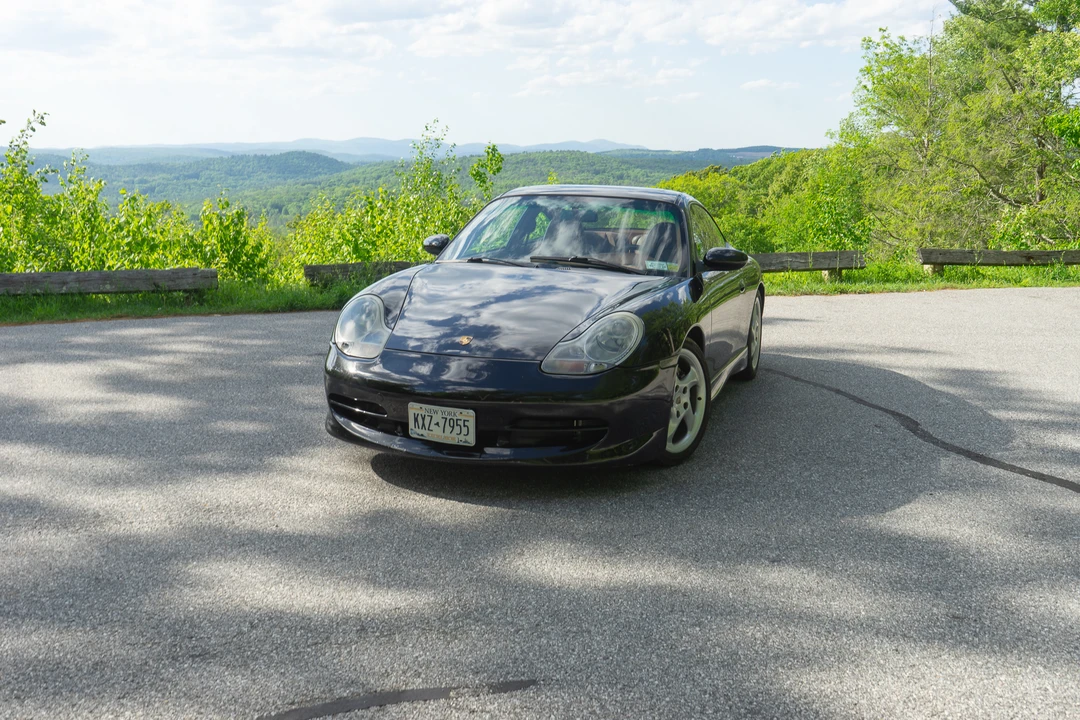 2000 Porsche 996 Carrera - Image 2 of 31