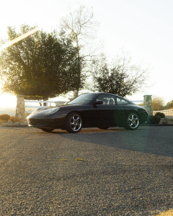2000 Porsche 996 Carrera - Image 2 of 31