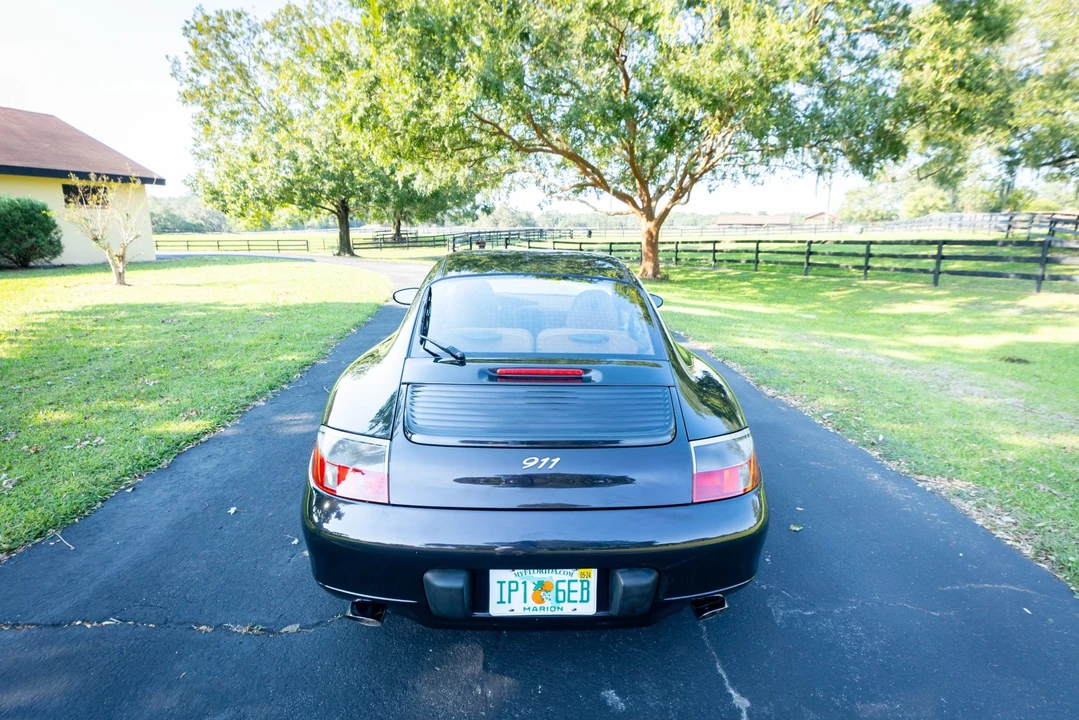 2000 Porsche 996 Carrera - Image 25 of 31
