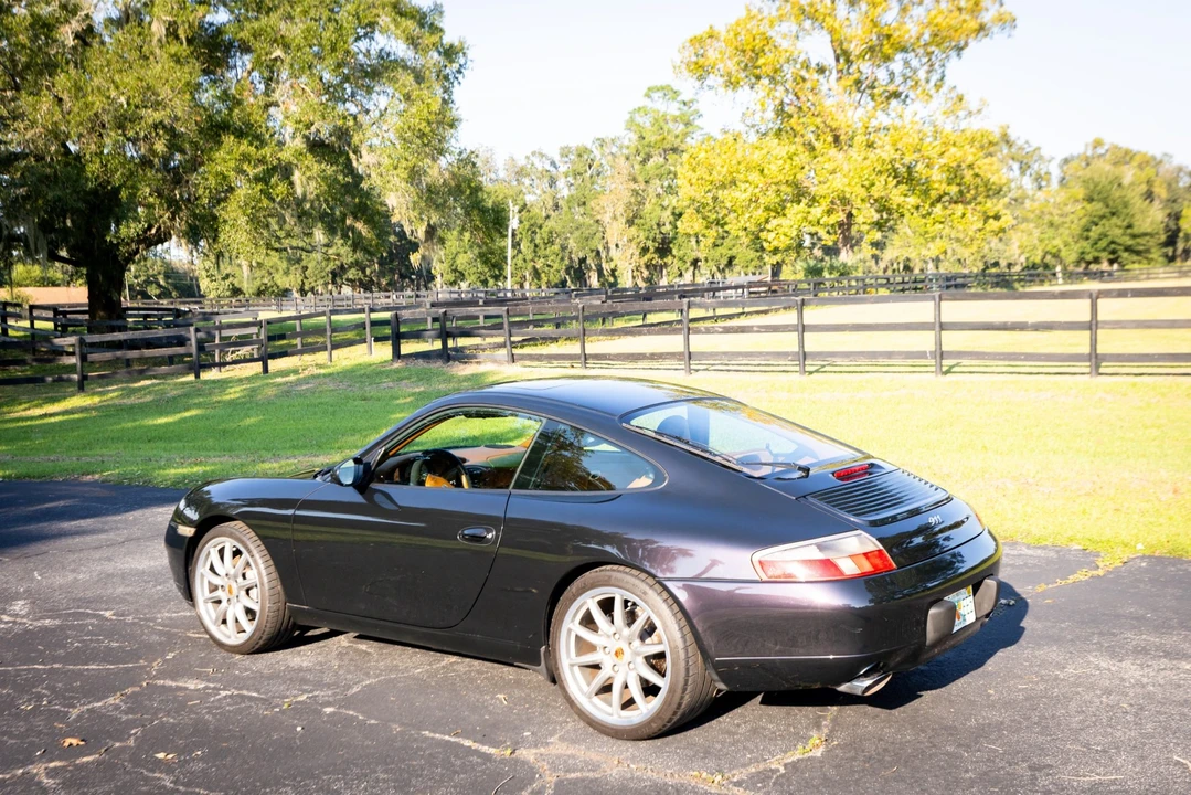 2000 Porsche 996 Carrera - Image 8 of 31