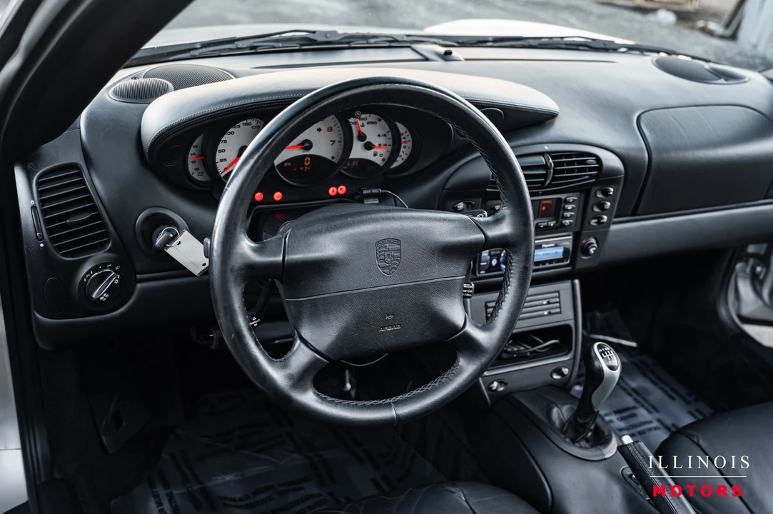 2000 Porsche 996 Carrera 4 - Image 19 of 21