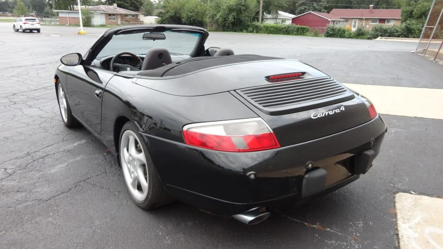 2000 Porsche 996 Carrera 4 - Image 2 of 11