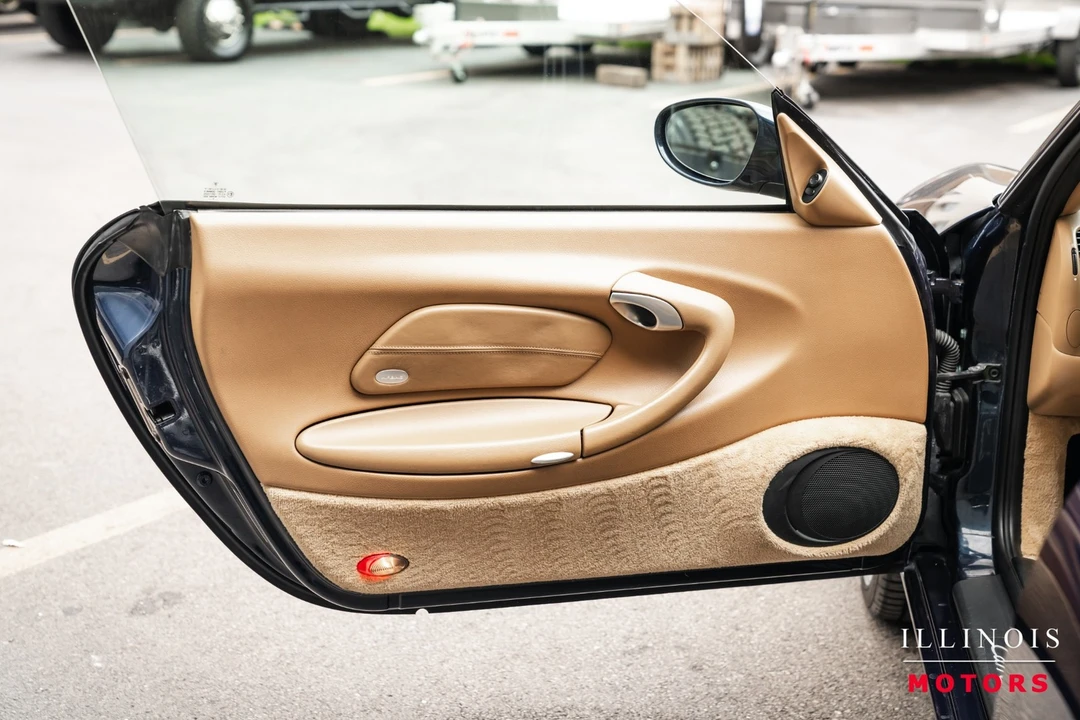 2000 Porsche 996 Carrera 4 - Image 16 of 31