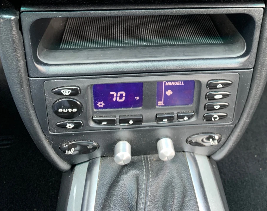 2000 Porsche 996 Carrera - Image 15 of 31