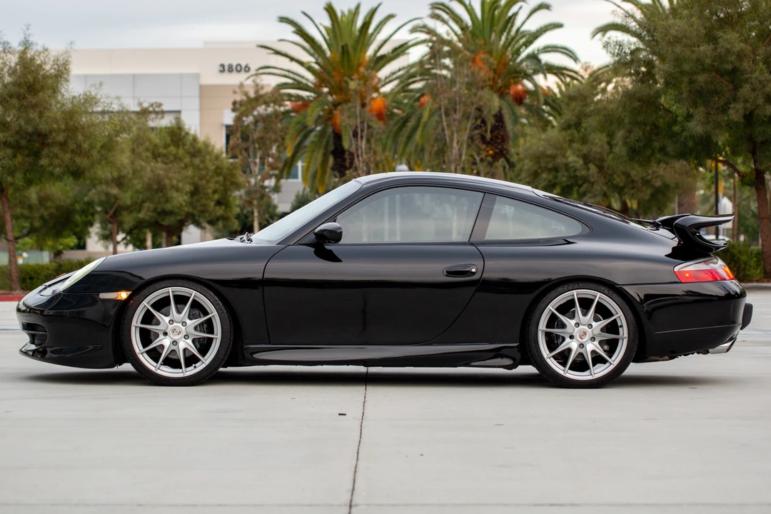 2000 Porsche 996 Carrera - Image 2 of 31