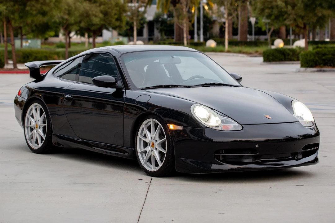 2000 Porsche 996 Carrera - Image 1 of 31