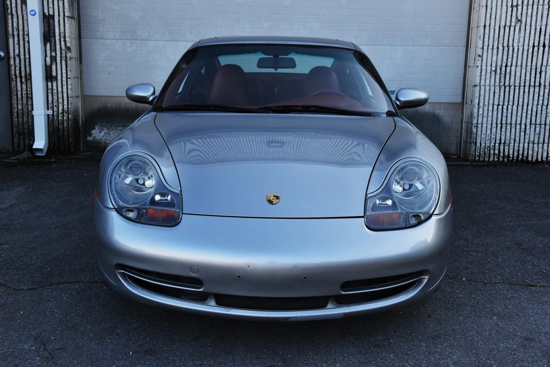2000 Porsche 996 Carrera - Image 9 of 31