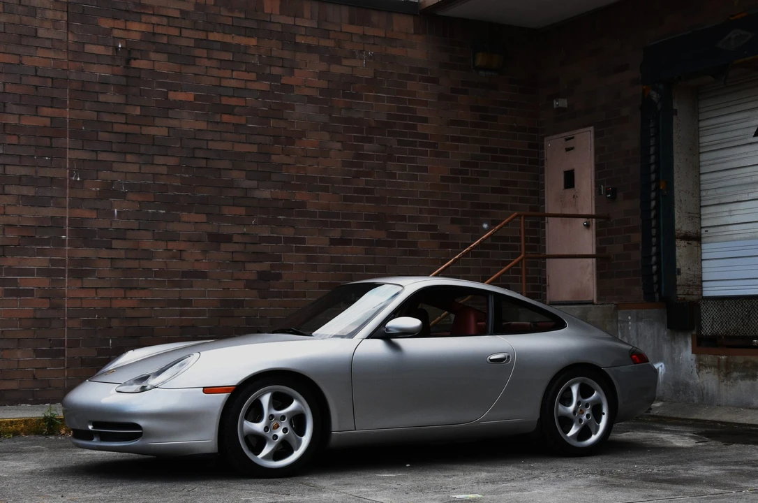 2000 Porsche 996 Carrera - Image 21 of 31