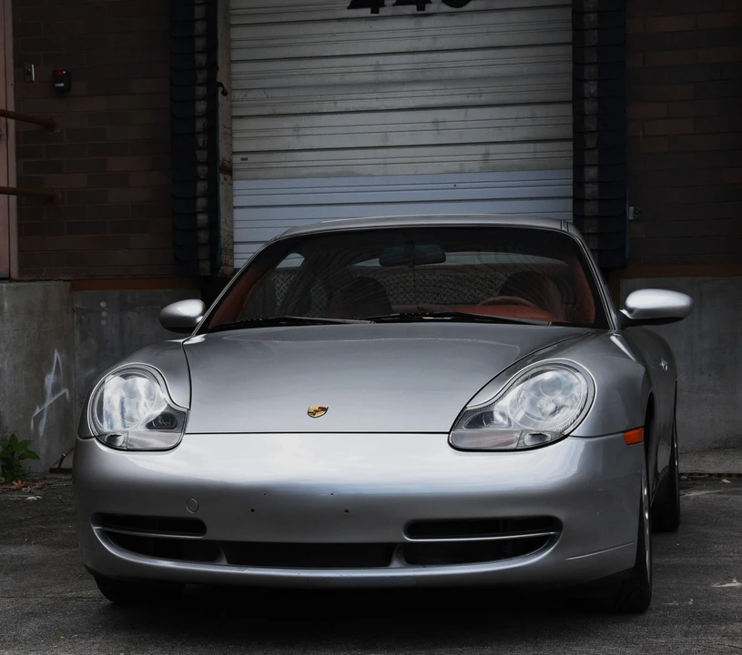 2000 Porsche 996 Carrera - Image 10 of 31