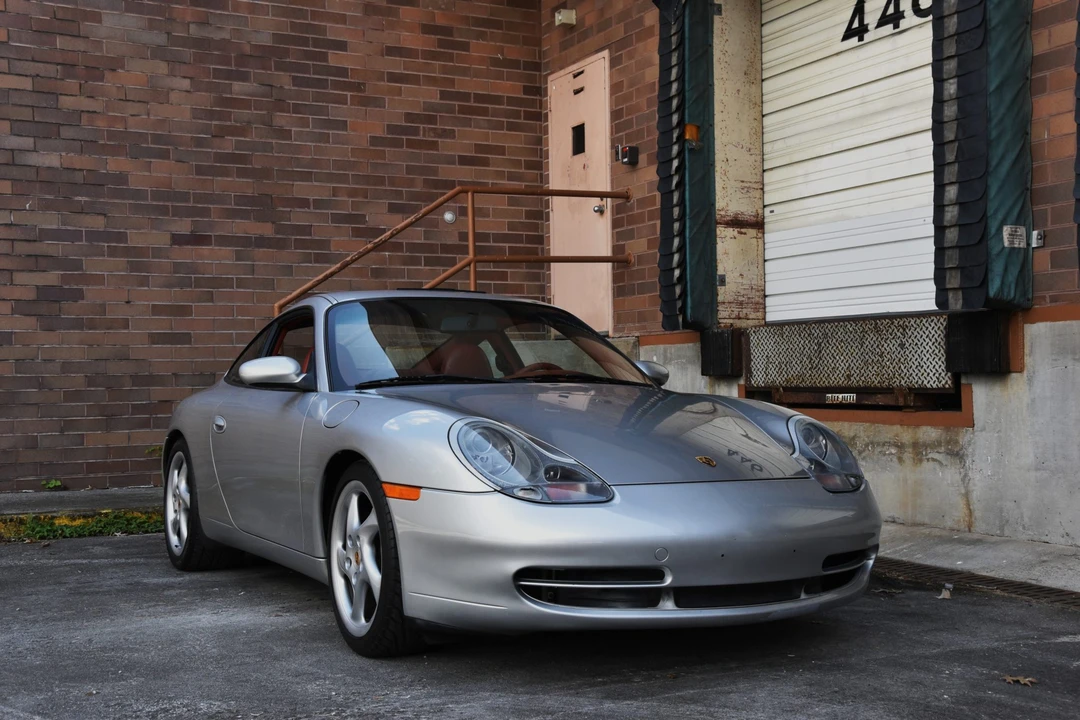 2000 Porsche 996 Carrera - Image 8 of 31