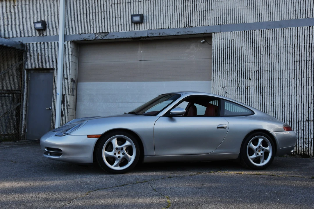 2000 Porsche 996 Carrera - Image 24 of 31