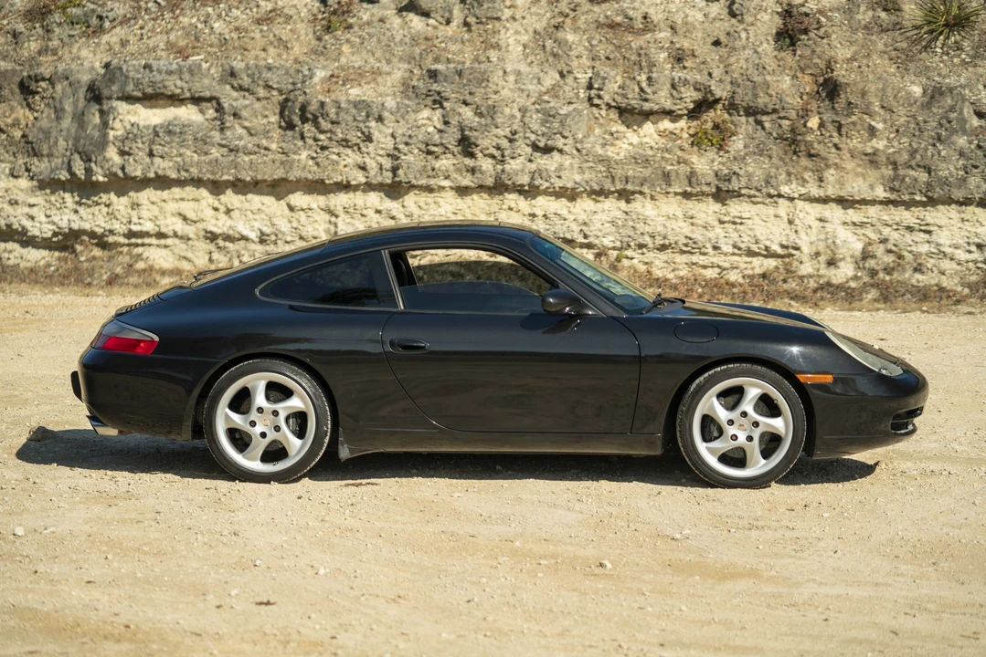 2000 Porsche 996 Carrera - Image 11 of 31
