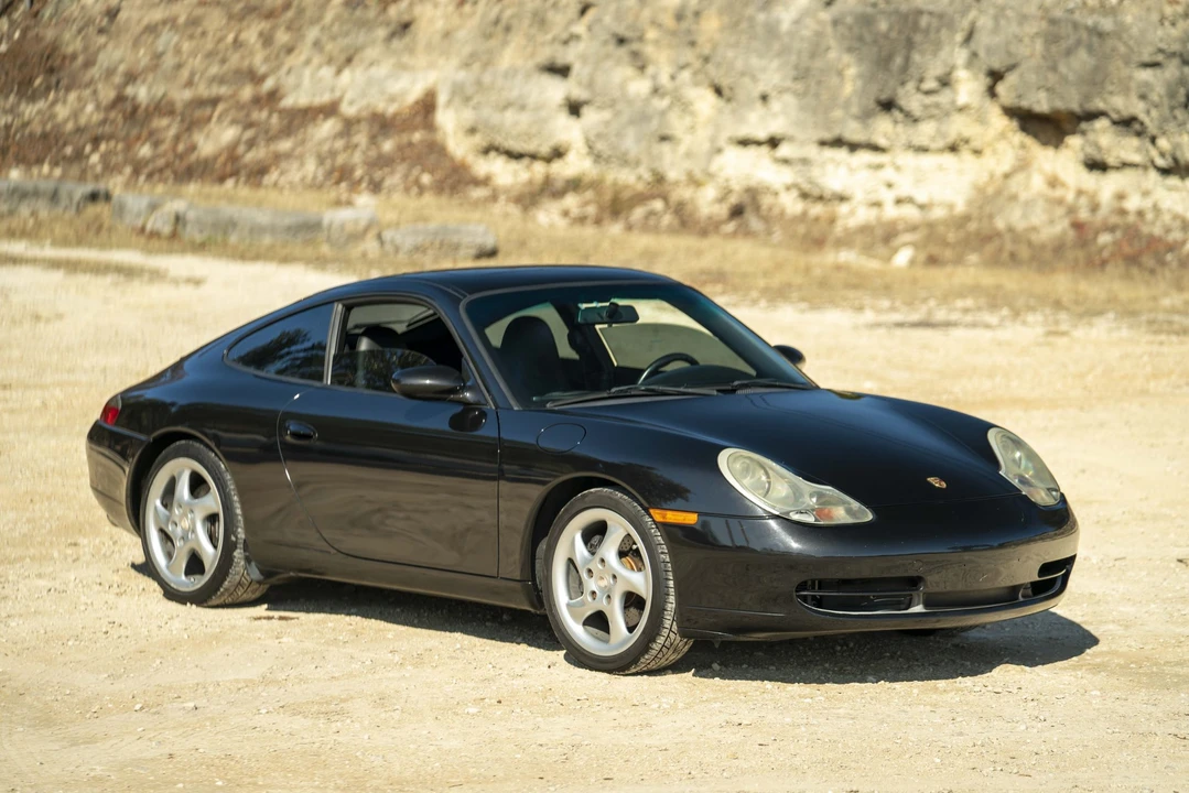 2000 Porsche 996 Carrera - Image 9 of 31