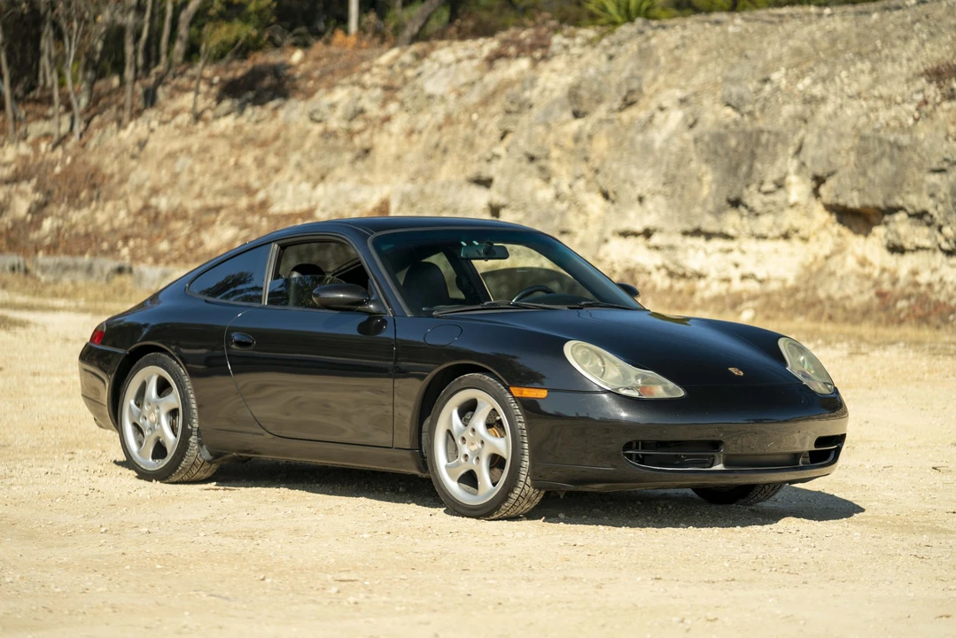 2000 Porsche 996 Carrera - Image 8 of 31