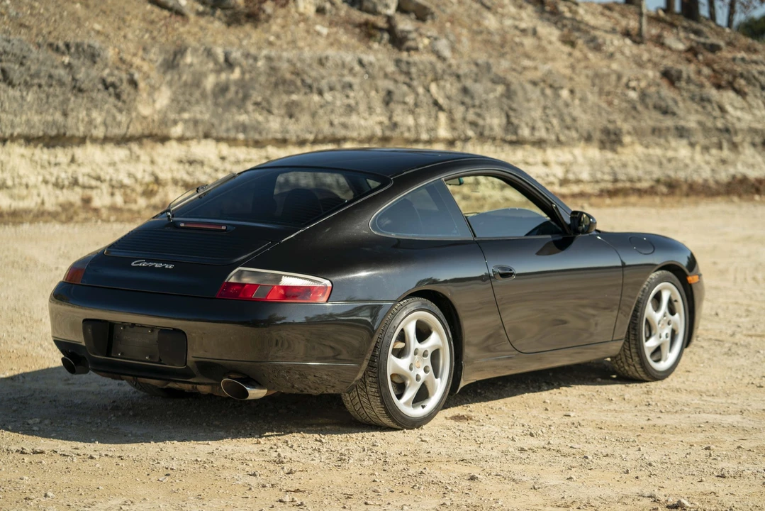 2000 Porsche 996 Carrera - Image 13 of 31