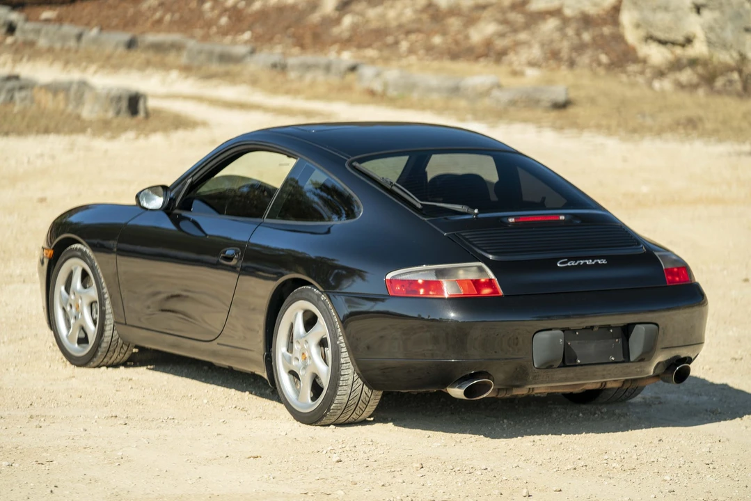 2000 Porsche 996 Carrera - Image 17 of 31