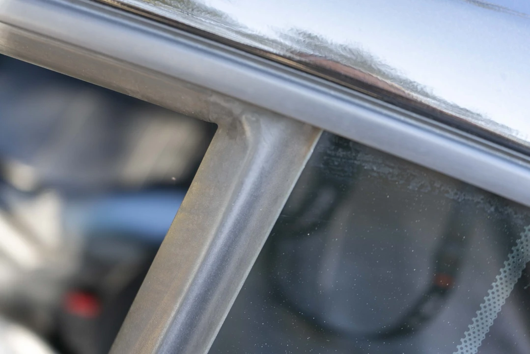 2000 Porsche 996 Carrera - Image 29 of 31