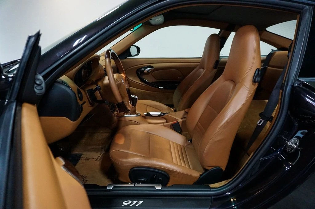 2000 Porsche 996 Carrera 4 - Image 7 of 12