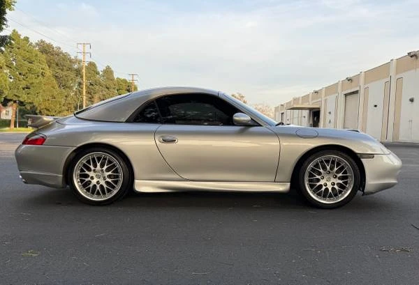 2000 Porsche 996 Carrera - Image 9 of 17