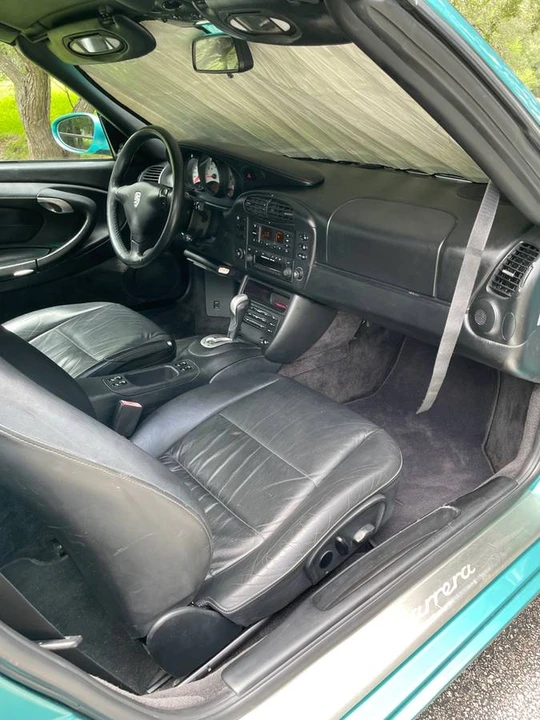 2000 Porsche 996 Carrera 4 - Image 19 of 22