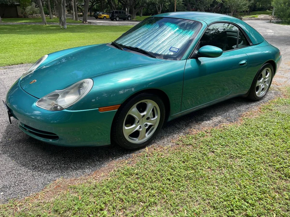 2000 Porsche 996 Carrera 4 - Image 12 of 22