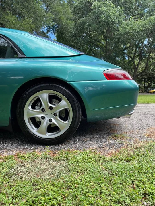 2000 Porsche 996 Carrera 4 - Image 15 of 22