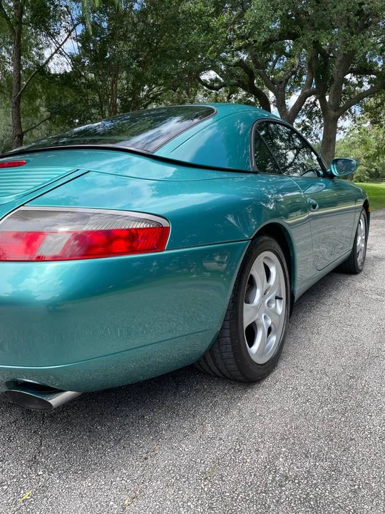 2000 Porsche 996 Carrera 4 - Image 17 of 22