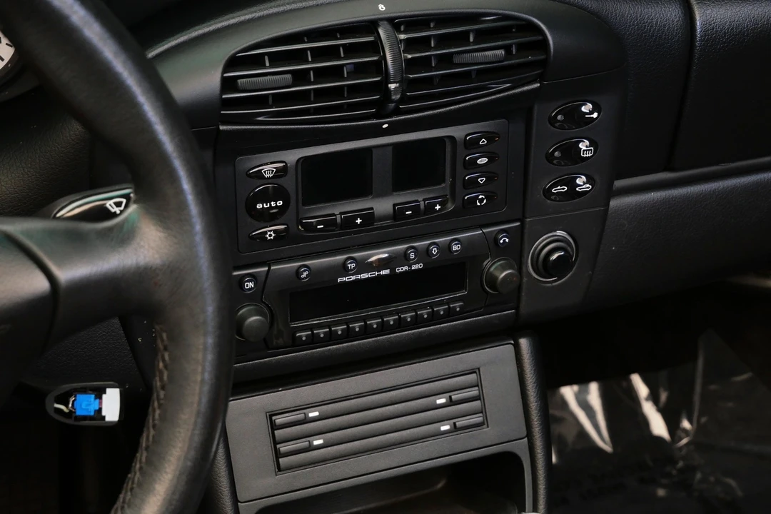 2000 Porsche 996 Carrera - Image 17 of 21