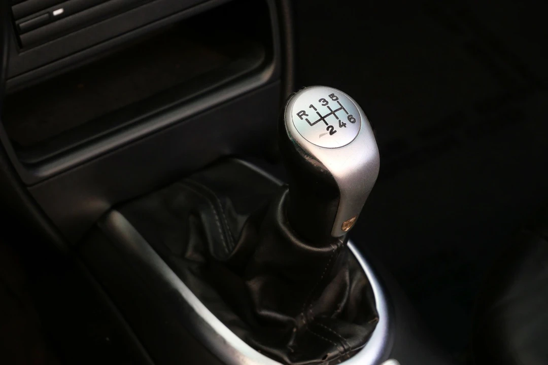 2000 Porsche 996 Carrera - Image 19 of 21