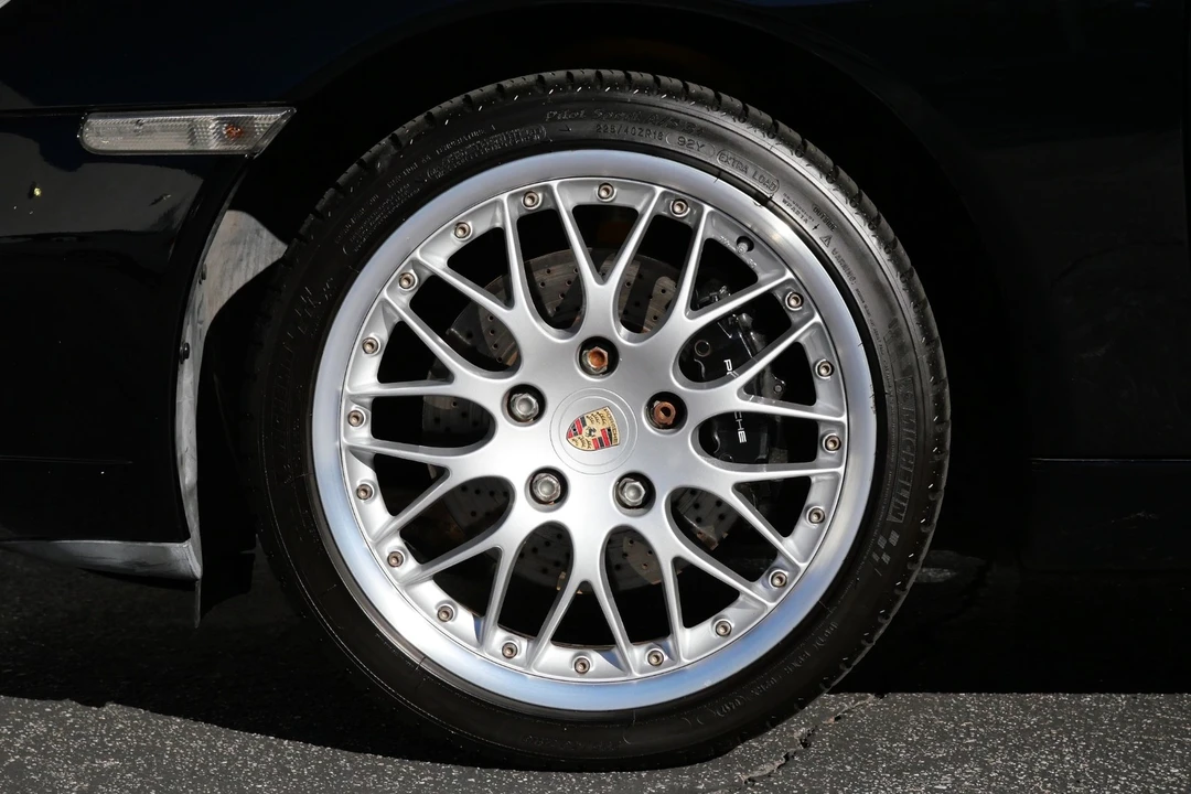 2000 Porsche 996 Carrera - Image 10 of 21