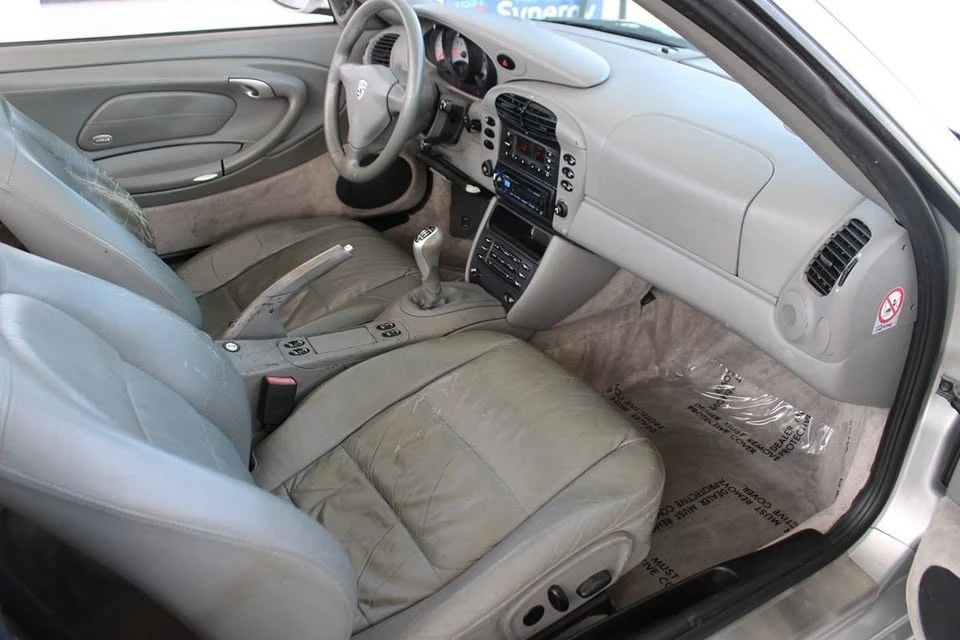 2000 Porsche 996 Carrera - Image 19 of 20