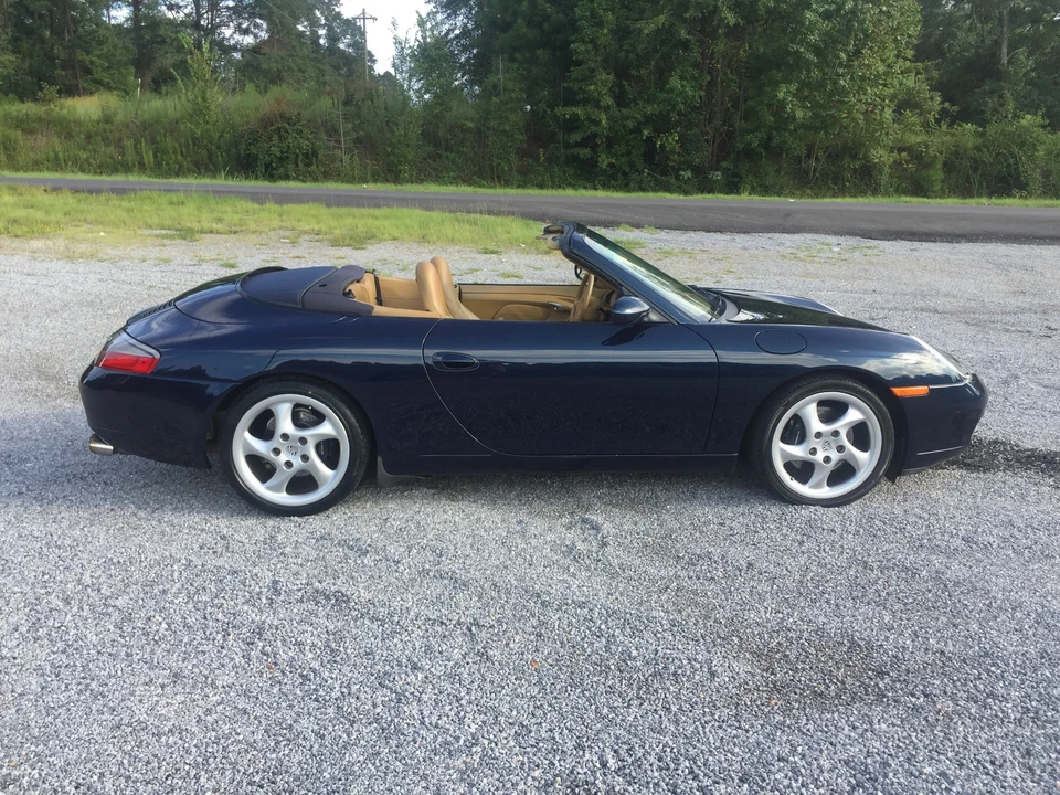 2000 Porsche 996 Carrera - Image 10 of 31