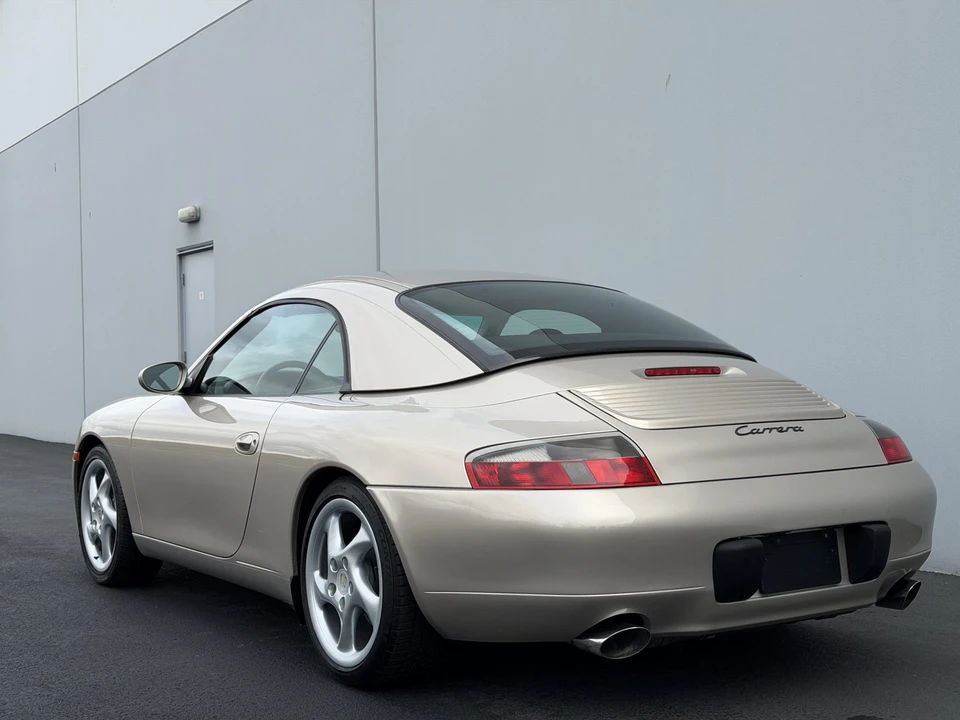 2000 Porsche 996 Carrera - Image 28 of 31