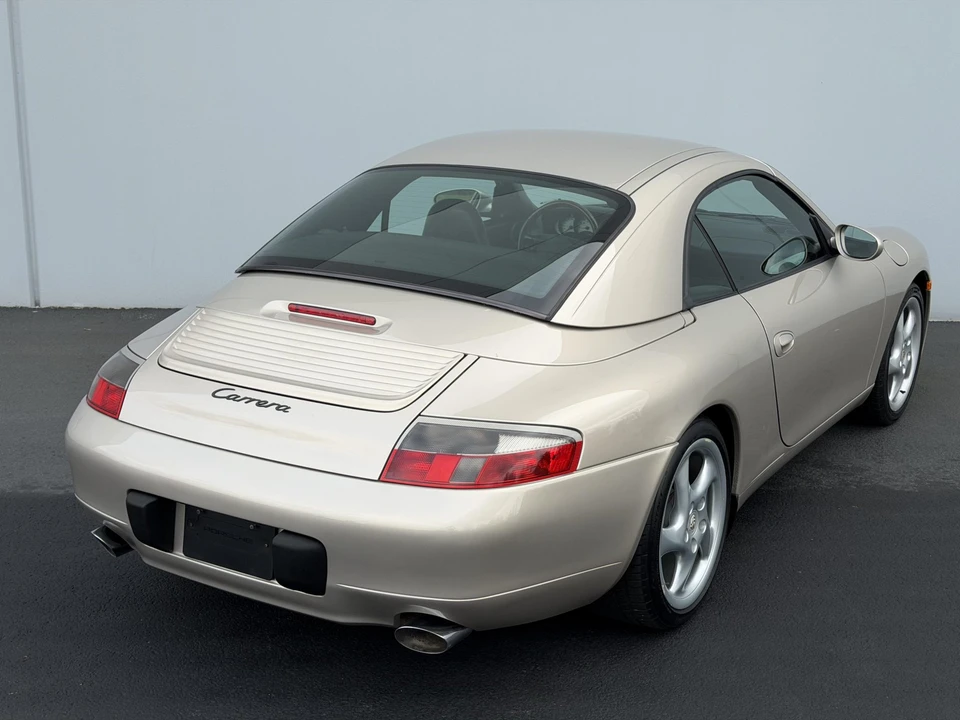 2000 Porsche 996 Carrera - Image 30 of 31