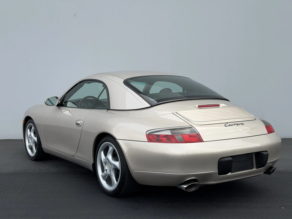 2000 Porsche 996 Carrera - Image 27 of 31