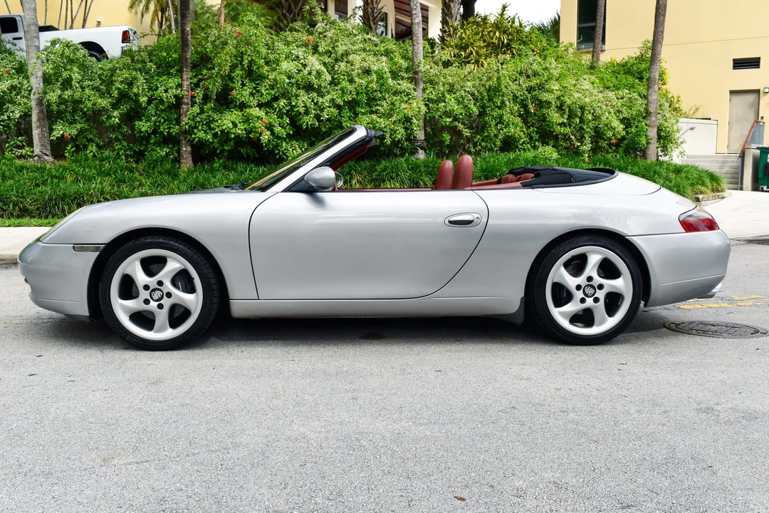 2000 Porsche 996 Carrera - Image 9 of 31