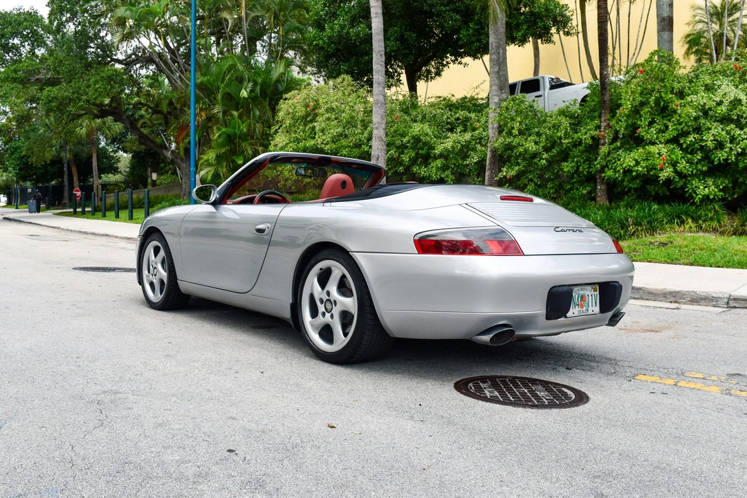 2000 Porsche 996 Carrera - Image 12 of 31