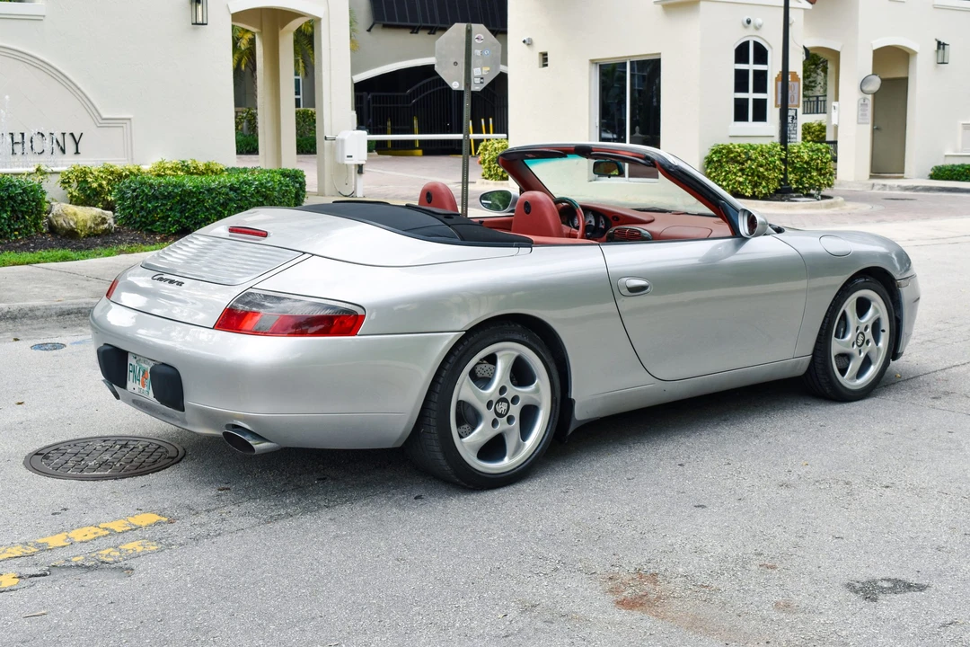 2000 Porsche 996 Carrera - Image 22 of 31