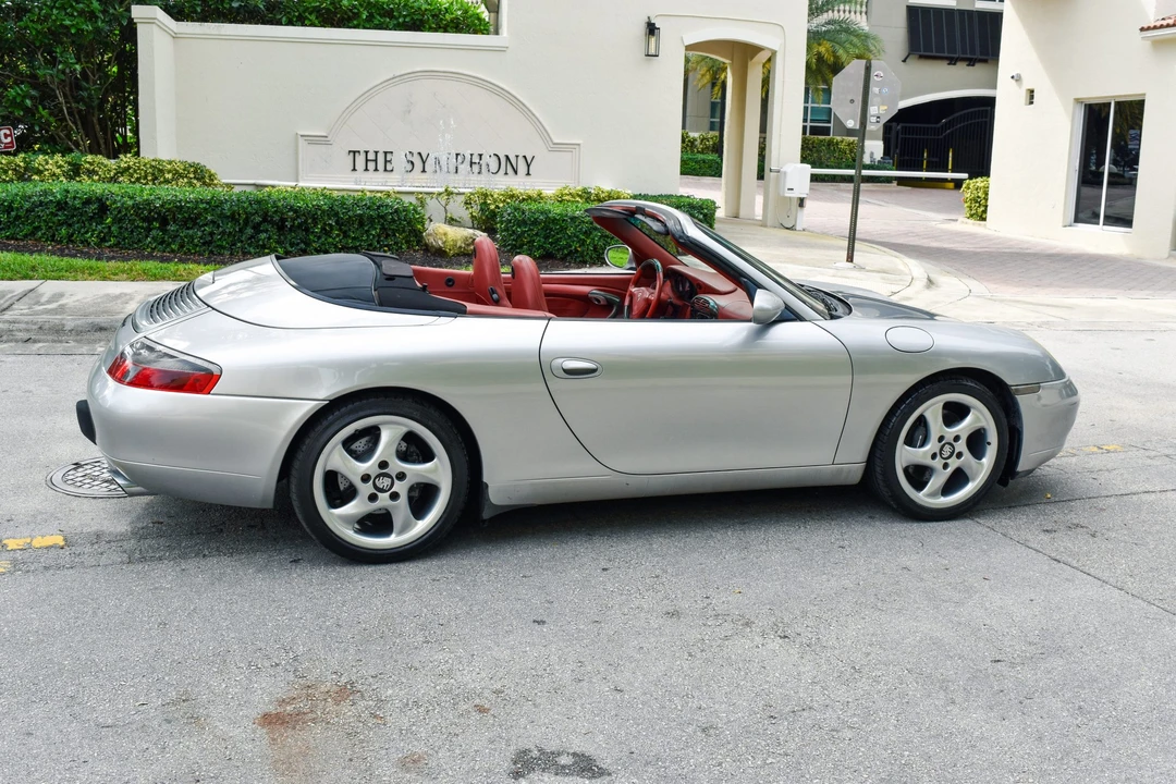 2000 Porsche 996 Carrera - Image 25 of 31