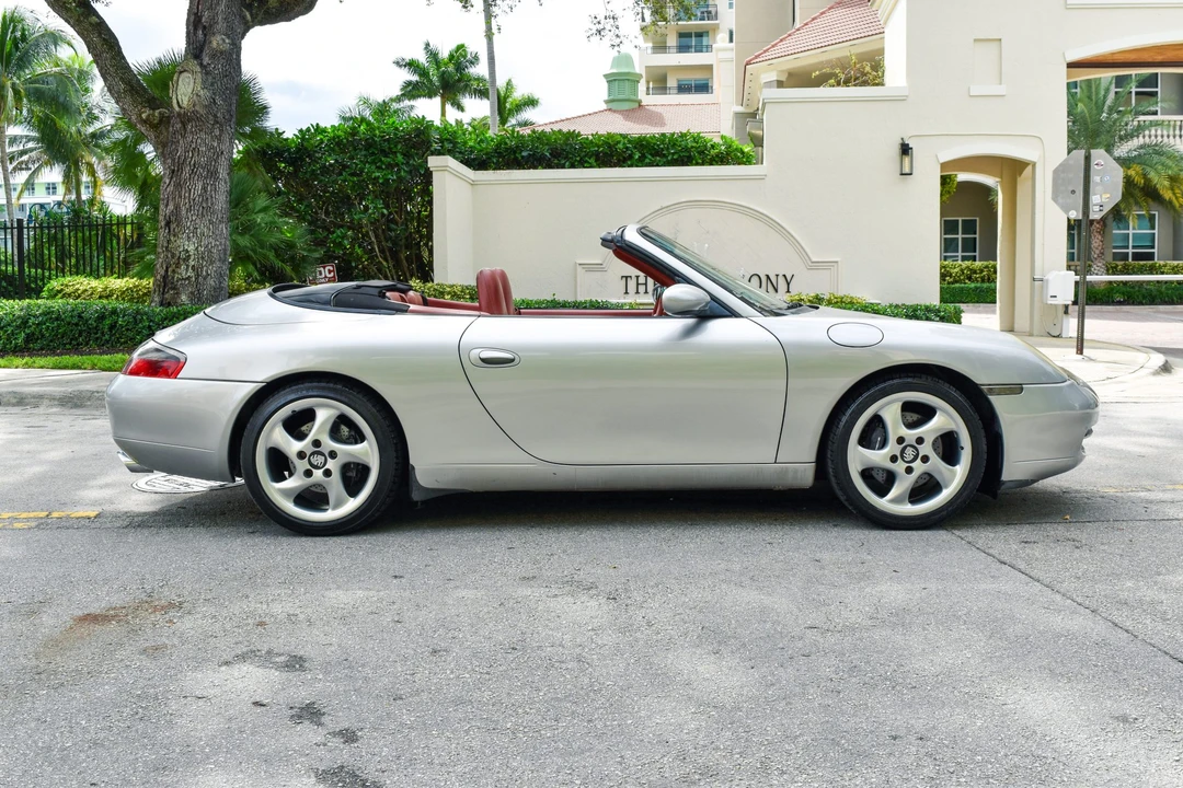 2000 Porsche 996 Carrera - Image 27 of 31