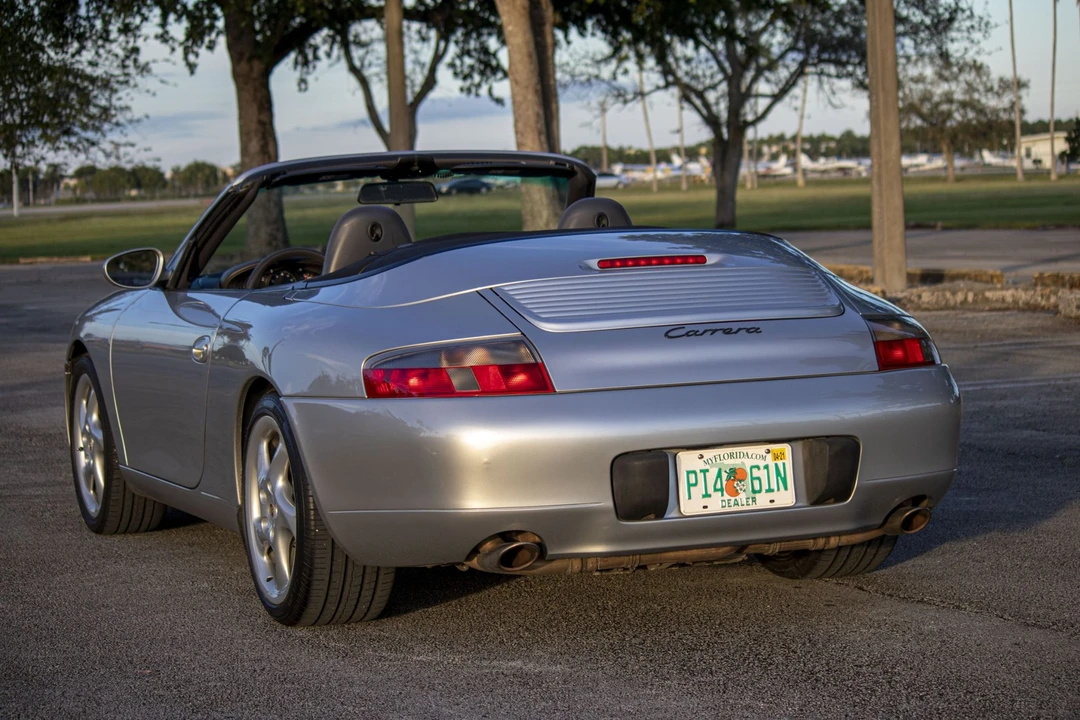 2000 Porsche 996 Carrera - Image 19 of 31