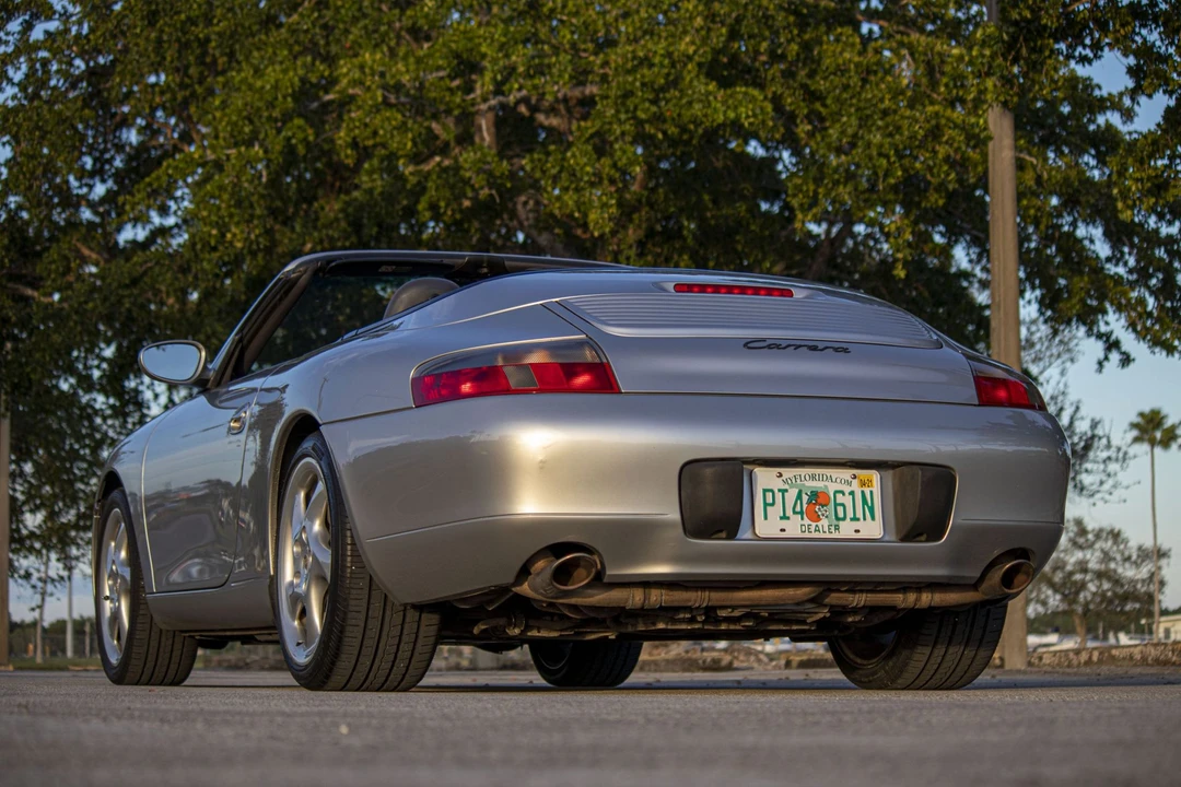 2000 Porsche 996 Carrera - Image 16 of 31