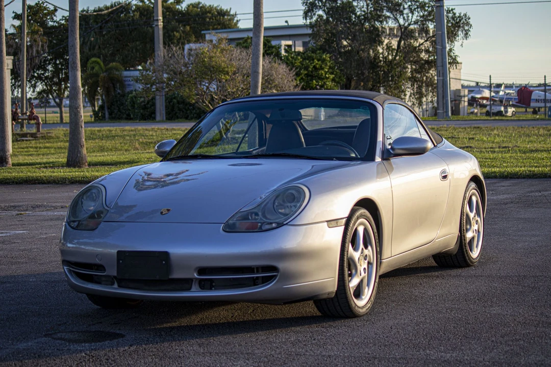 2000 Porsche 996 Carrera - Image 12 of 31