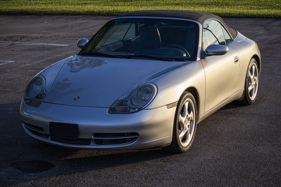 2000 Porsche 996 Carrera - Image 10 of 31