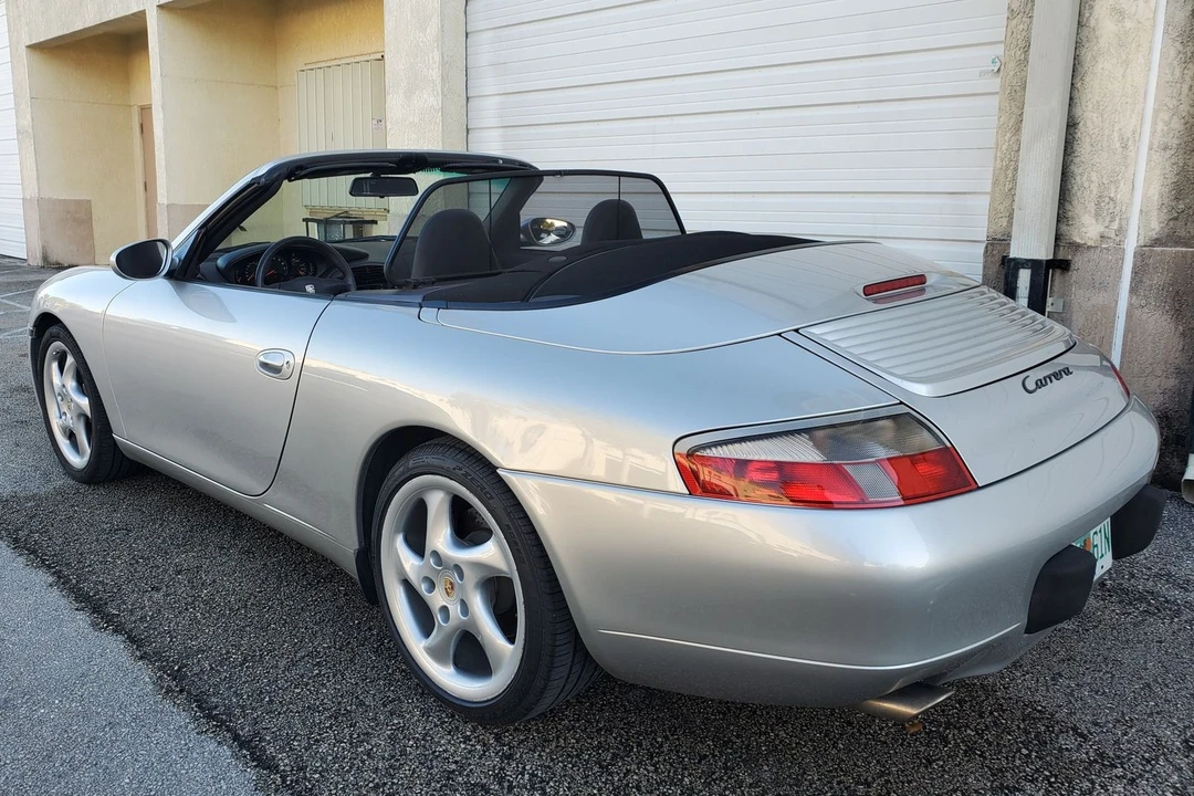 2000 Porsche 996 Carrera - Image 22 of 31