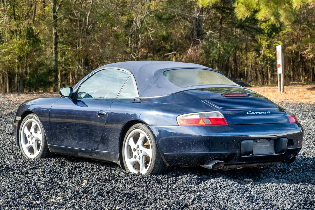 2000 Porsche 996 Carrera - Image 19 of 31